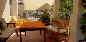 Como Executive Apartment - Image 3