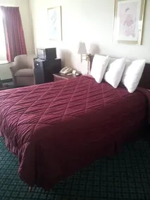 Vagabond Inn - Redding - Image 2