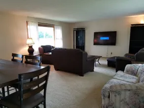 3-Bedroom Lakefront House - Image 3