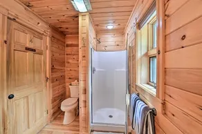 Adirondack And Lake George Cabin with Hot Tub - Image 4