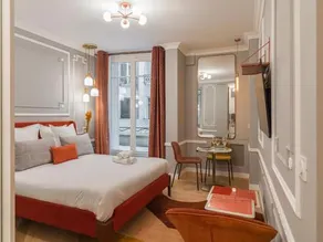 The Orange Haussmann - Image 5