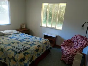 Lakeside Hostel & Guest House - Image 3