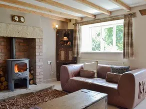 1 Bedroom Accommodation in Waterhouses, Near Leek - Image 3