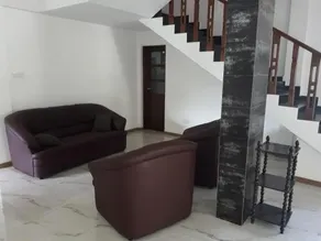 Ranora Holiday Inn - Image 3