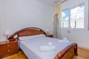HomeHolidaysRentals Moonlight - Image 2