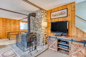 Mt Hood Chalet Vacation Rental - Image 4