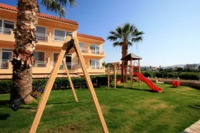 Lavris Hotels - Image 5