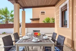 Villa Paradeiso - Stylish 3 Bedroom Villa with Private Pool,  BBQ and Sea Views - Image 3