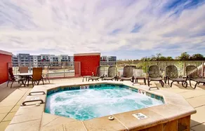 Bel Air Luxury Condos - Image 4