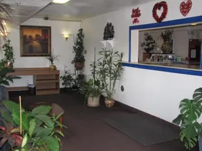Valley Inn Fresno - Image 2