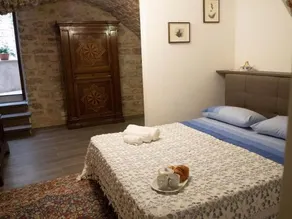 Domus Flora Guest House - Image 2