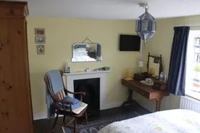 Ivy Cottage - Image 3
