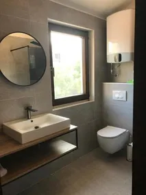House Luna - Image 2