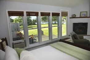 Ann's Point Inn - Image 1