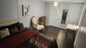 The Unique Place - Image 3