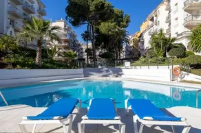 Beachfront Puerto Banus - Image 2
