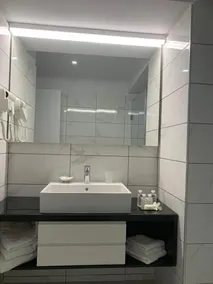Hotel Meteor - Image 2
