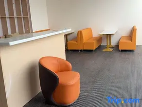 L Intelligent Hotel - Image 4