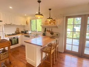 Trentham Garden Cottage - Image 5