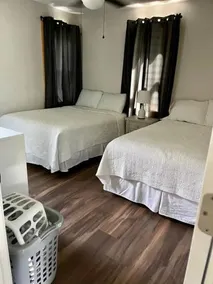 Beautiful 2 Br 1 Ba Cabin in Blue Ridge Mountains: the Little White House - Image 2
