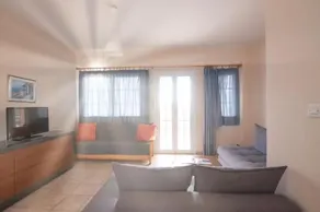 Lakis Apartments - Image 3