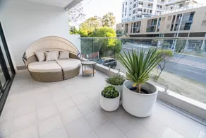 Beautiful 4BR Family Home With Patio and Parking! - Image 2
