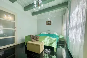 Nora Guest House 2BR & Garden - Happy Rentals - Image 5