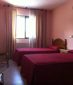 Hostal Tio Pepe I - Image 3