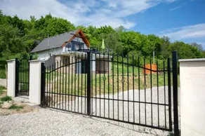 Káli Vineyard Estate - Image 3