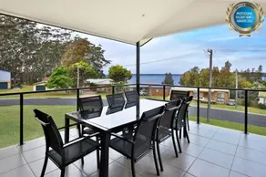 Panorama @ The Lake Pet Friendly 15 Mins To Hyams Beach - Image 3
