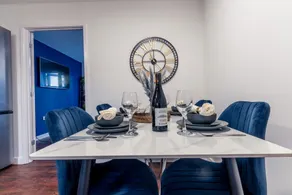 Durham Deluxe Apartment With Stunning Views - Image 3