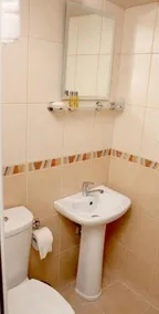 Aymini Hotel - Image 2