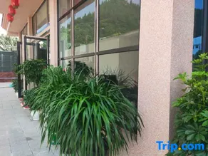 Yingfu Courtyard Homestay - Image 5