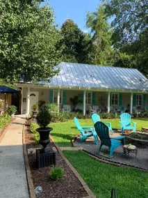 Caroline’s Bed & Breakfast - Image 4