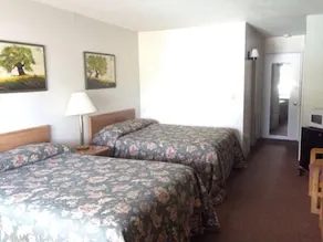 Clearview Motel - Image 3
