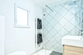 La Maisonnette Poitevine is a 40m² accommodation ideally located in a quiet area. - Image 3