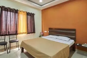 OYO 18431 Hotel Celestee Grand - Image 3