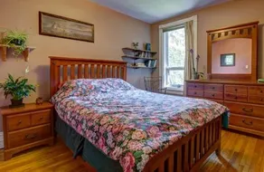Angela’s Bed & Breakfast - Image 5