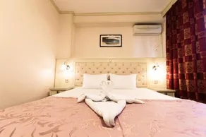 Hotel Tudor Palace - Image 2