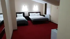 Motel Diamant - Image 3