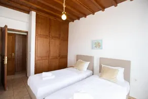 Elegance 2 Bedroom Escape in Psarou - Image 3