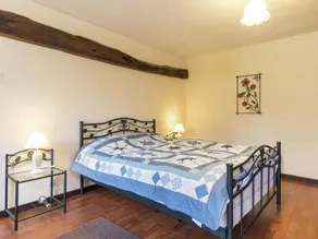 Lovely Holiday Home Amidst Meadows in Sourdeval-les-bois - Image 5