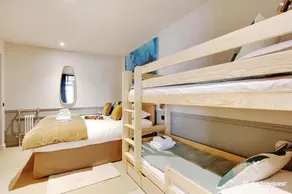 Bed & Breakfast Place Des Vosges - Image 3