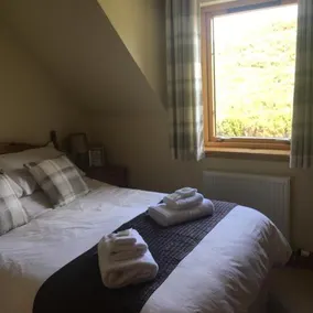 Seafar Guest Rooms - Image 5
