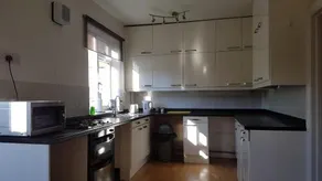 Private Rooms Just 19 Minutes From Central London - Image 3