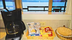 Union City Beach House at Hood Canal Waterfront Vacation Rental - Image 4