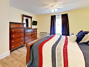 Resort Condo Unit C - Image 3