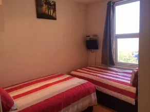 Nite Inn Bed & Breakfast - Image 4