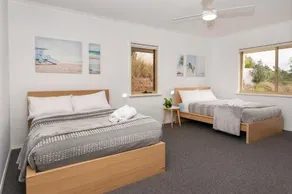 11 Gypsey - Image 2