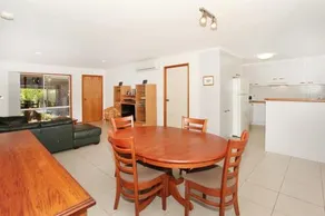 2 Eastern Court Mount Coolum 400 Dollar Bond Pet Friendly Linen Included - Image 4